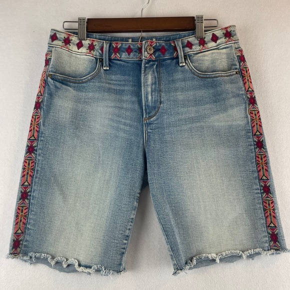 Driftwood Pants - Driftwood Bermuda Shorts Embroidered SZ 26